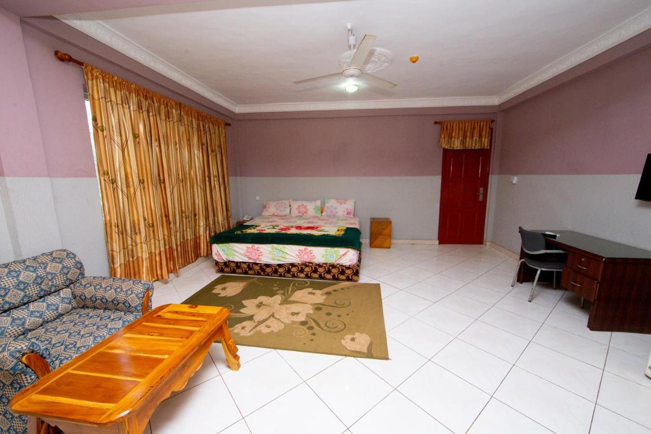 Pemicsa Hotel Accra Spintex المظهر الخارجي الصورة