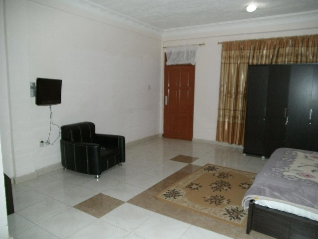Pemicsa Hotel Accra Spintex المظهر الخارجي الصورة