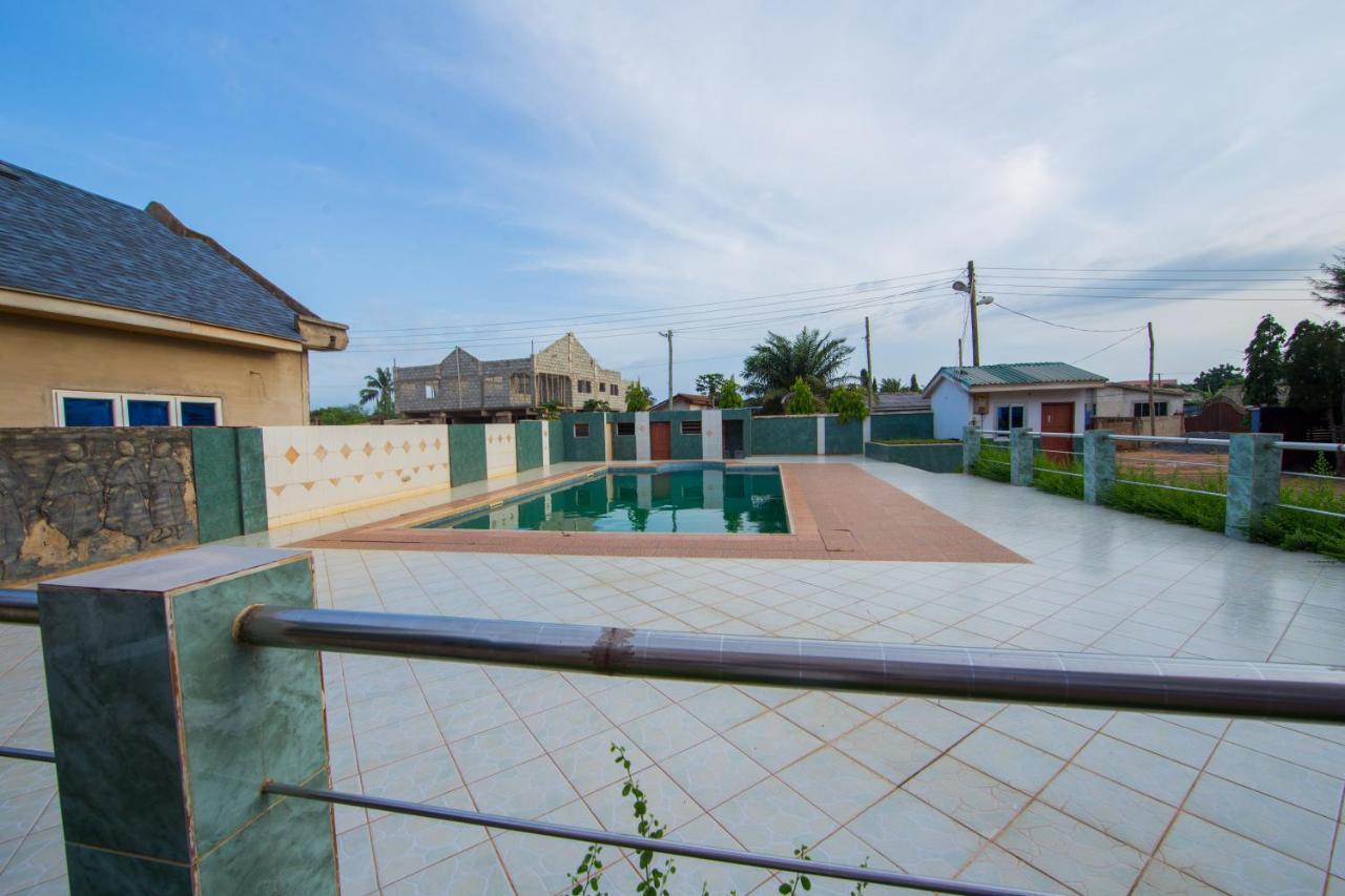 Pemicsa Hotel Accra Spintex المظهر الخارجي الصورة